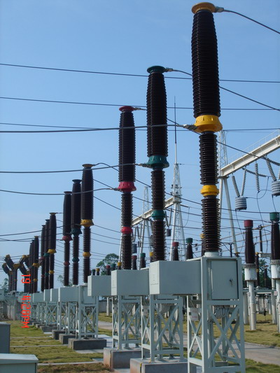 LW25A-252瓷柱式高压交流六氟化硫断路器3